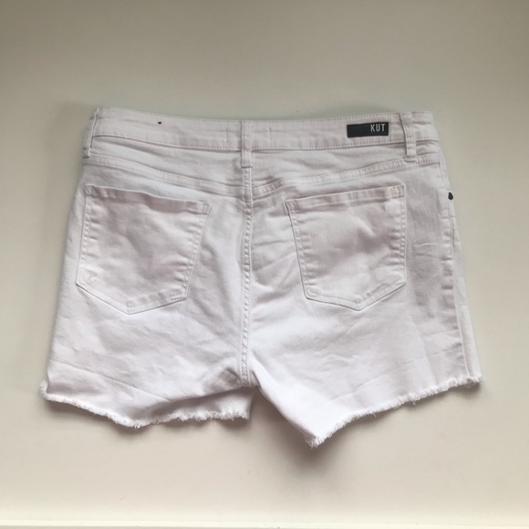 12 L KUT from the cloth white jean denim shorts - Picture 6 of 15